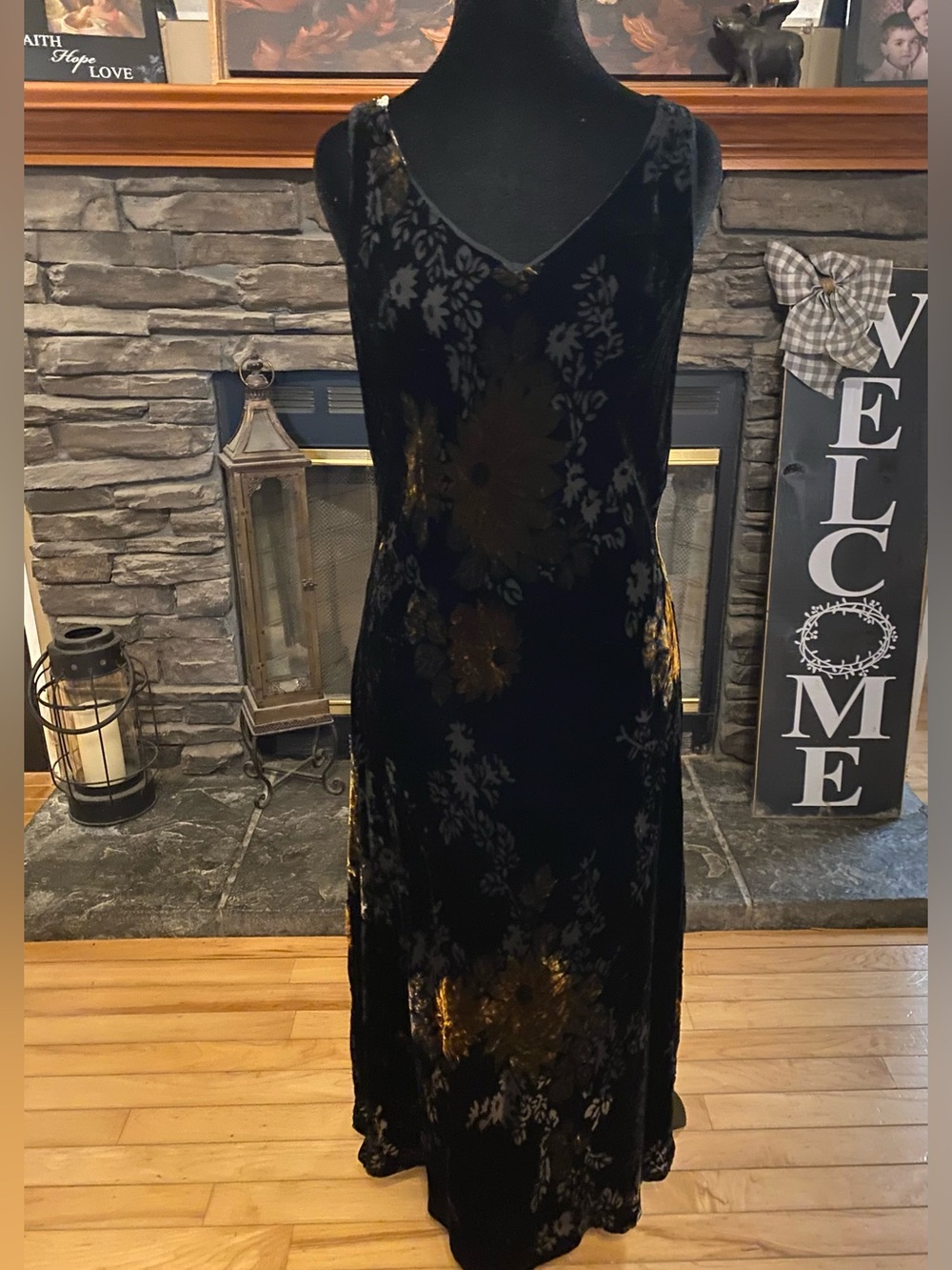 Vintage Tessuto Velvet Burnout Midi Dress